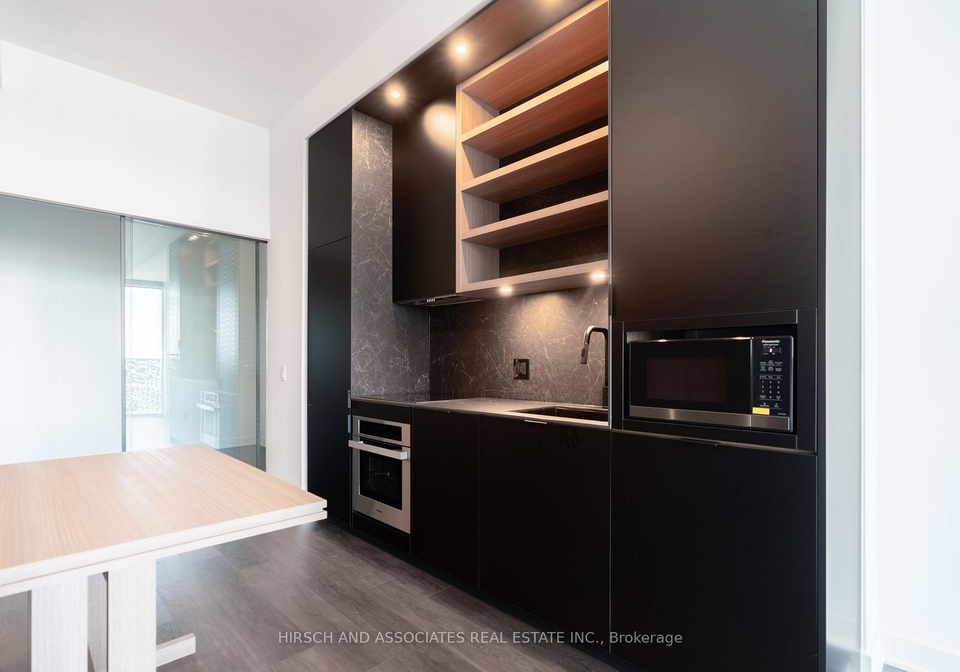 55-e-charles-street-e-toronto-toronto-ontario-c13509384
