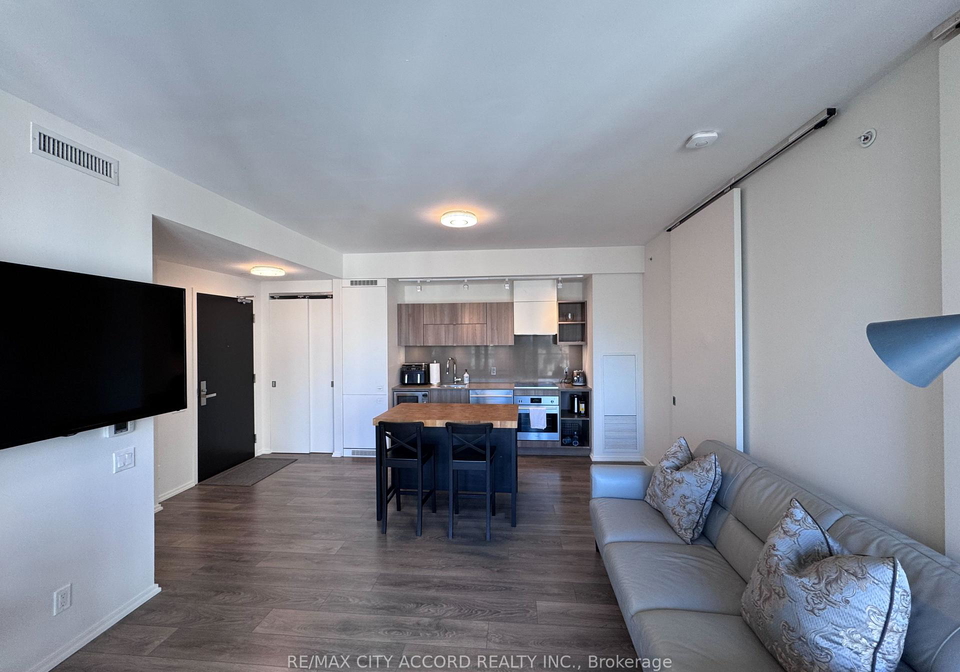 125-peter-street-toronto-toronto-ontario-c13509552