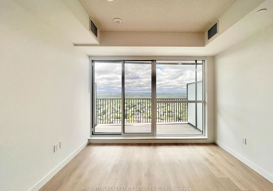 68-esther-shiner-boulevard-toronto-north-york-ontario-c13509578