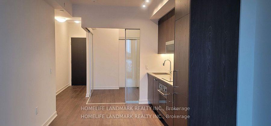 250-lawrence-avenue-w-toronto-toronto-ontario-c13509830