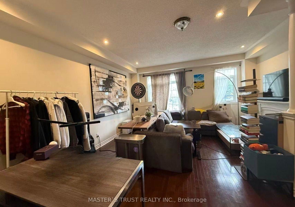 63-routliffe-lane-toronto-toronto-ontario-c13509994