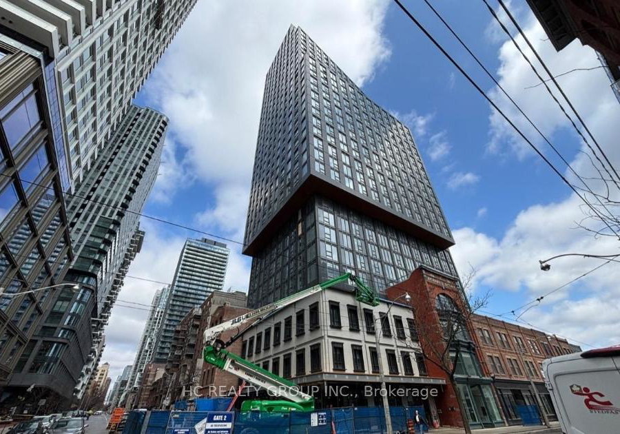 100-queen-street-e-toronto-toronto-ontario-c13510026