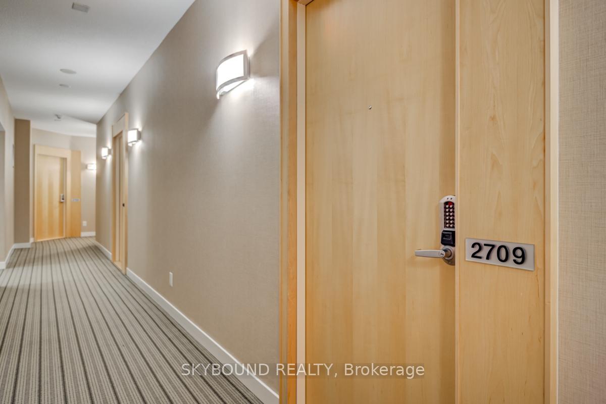 55-bremner-boulevard-toronto-toronto-ontario-c13511148