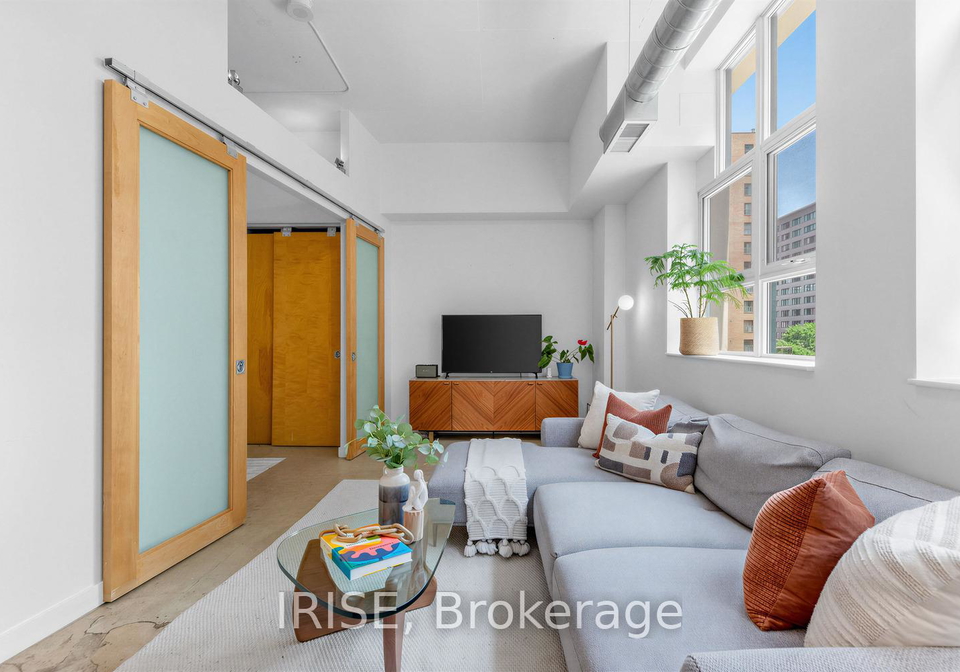 155-dalhousie-street-toronto-toronto-ontario-c13511328
