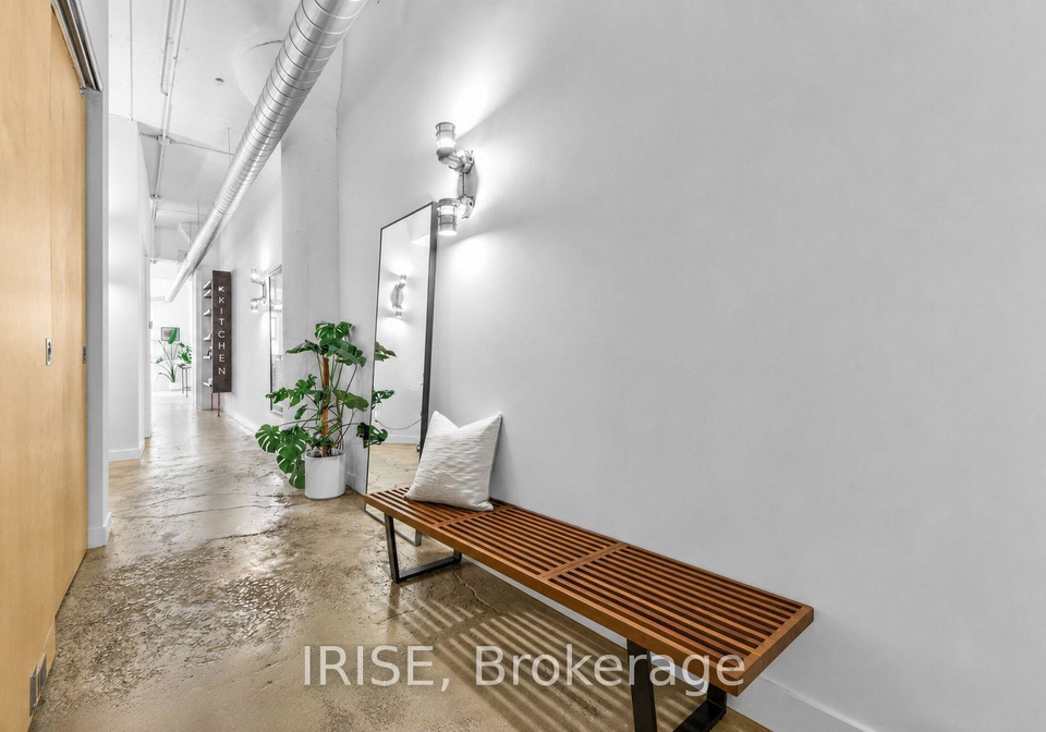 155-dalhousie-street-toronto-toronto-ontario-c13511328