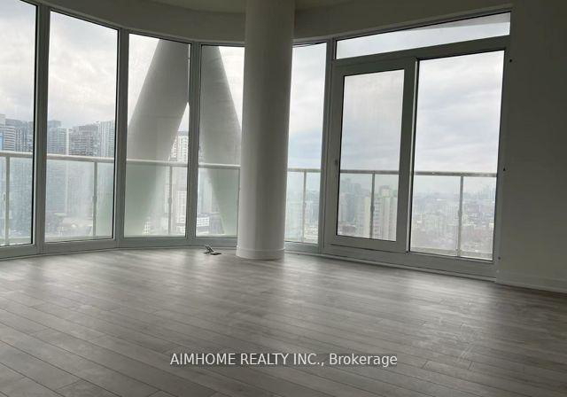 230-simcoe-street-toronto-toronto-ontario-c13511376
