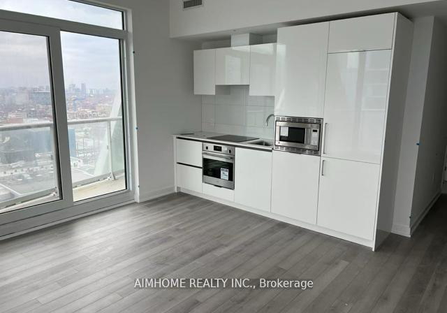 230-simcoe-street-toronto-toronto-ontario-c13511376