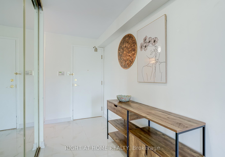 1101-steeles-avenue-w-toronto-toronto-ontario-c13511872