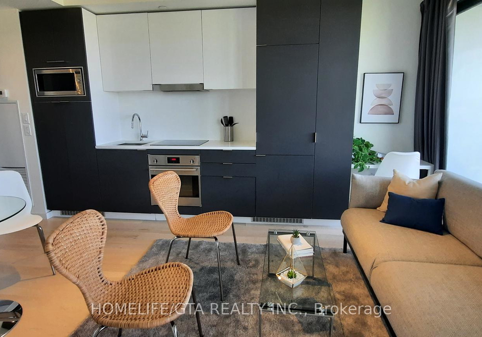 170-bayview-avenue-toronto-toronto-ontario-c13512346