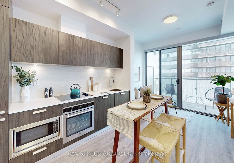 50-charles-street-e-toronto-toronto-ontario-c13512350