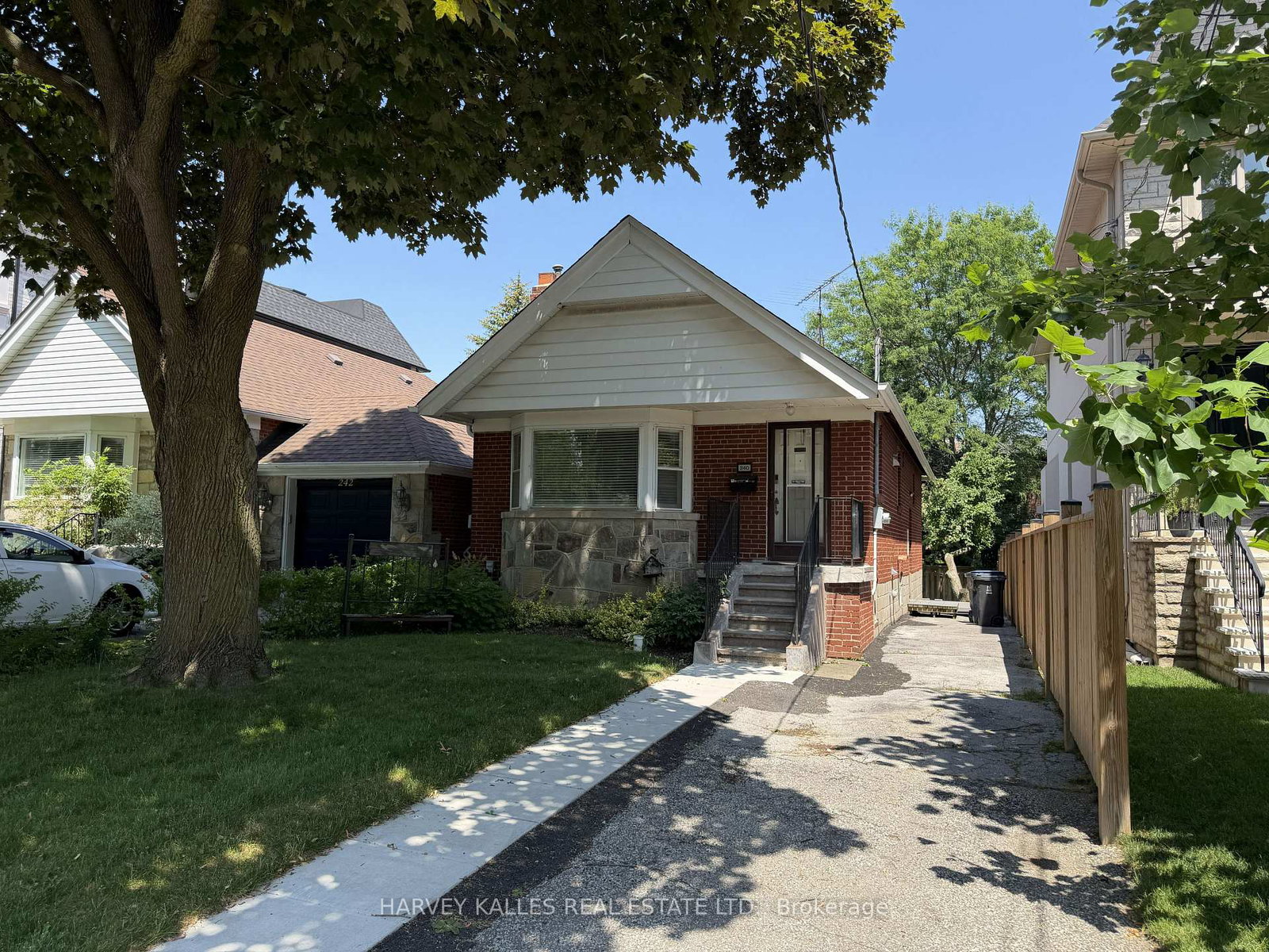 240-joicey-boulevard-toronto-toronto-ontario-c13512354