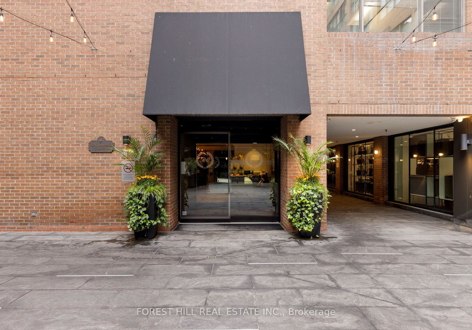 164-cumberland-street-toronto-toronto-ontario-c13512454