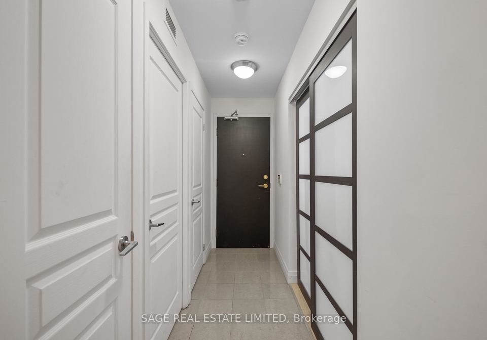 18-yonge-street-toronto-toronto-ontario-c13512682