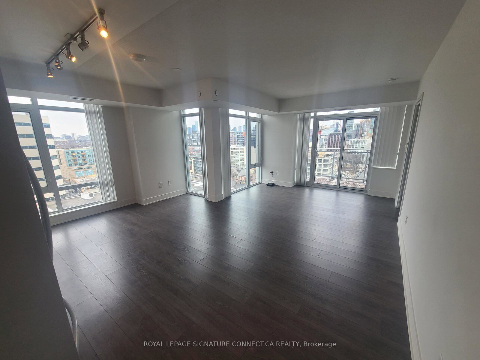 525-adelaide-street-w-toronto-toronto-ontario-c13512782
