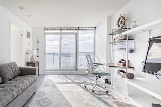 208-queens-quay-w-toronto-toronto-ontario-c13512874