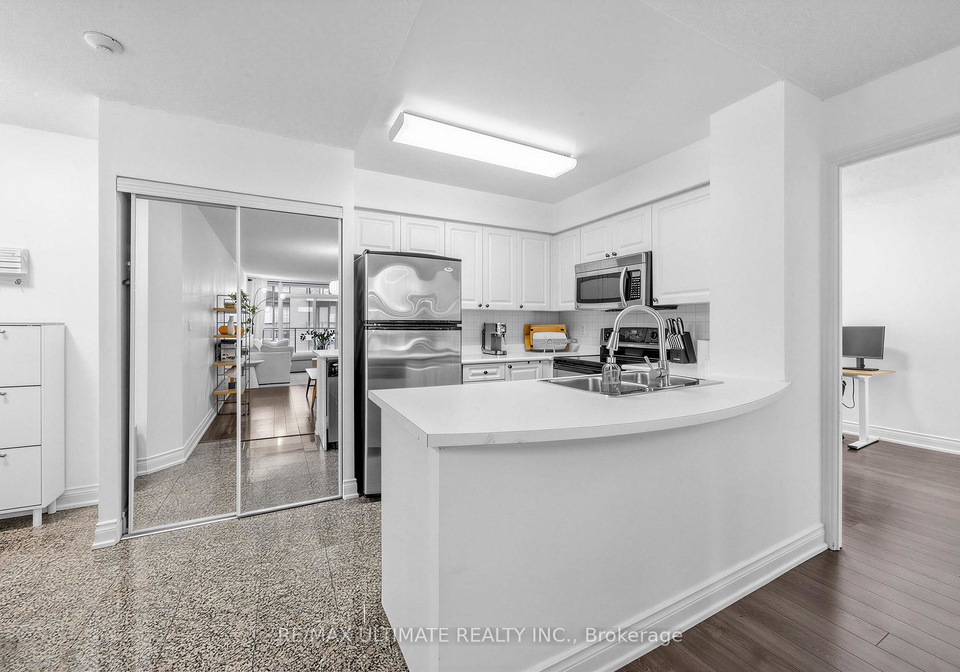 30-hayden-street-toronto-toronto-ontario-c13513044