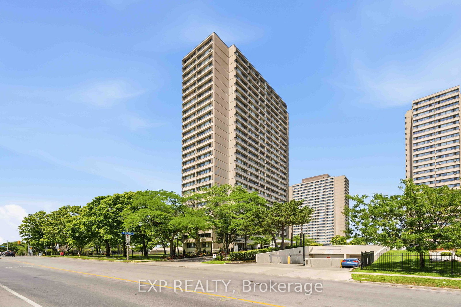 715-don-mills-road-toronto-east-york-ontario-c13513132
