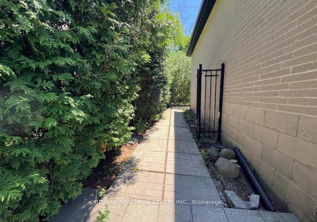 37-kenton-drive-toronto-toronto-ontario-c13513320