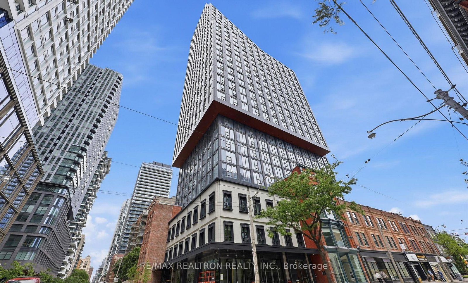 100-queen-street-e-toronto-toronto-ontario-c13513654