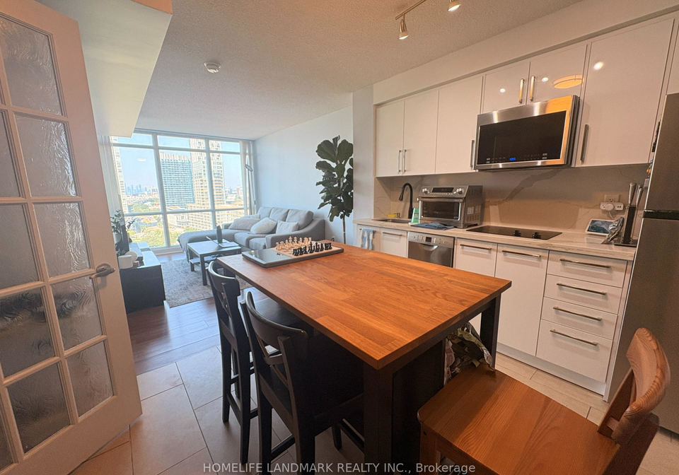 15-fort-york-boulevard-toronto-toronto-ontario-c13513684