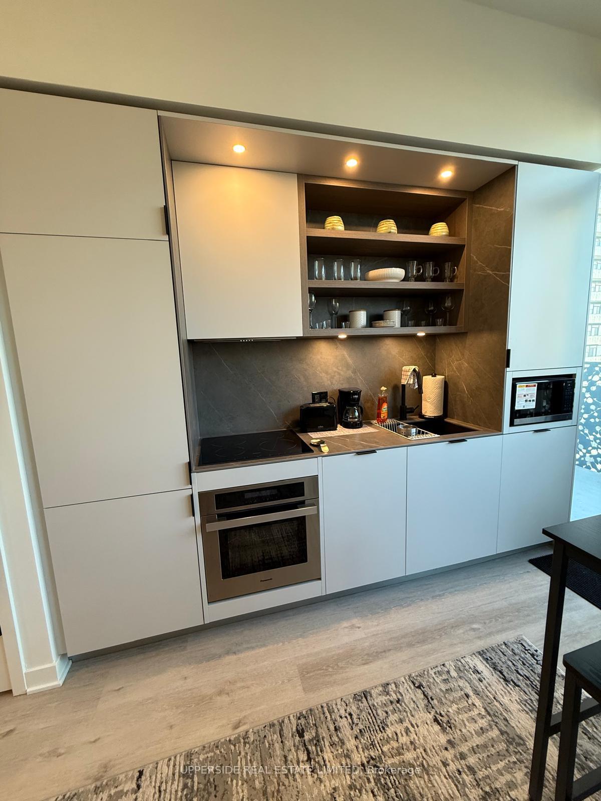 55-charles-street-e-toronto-toronto-ontario-c13514358