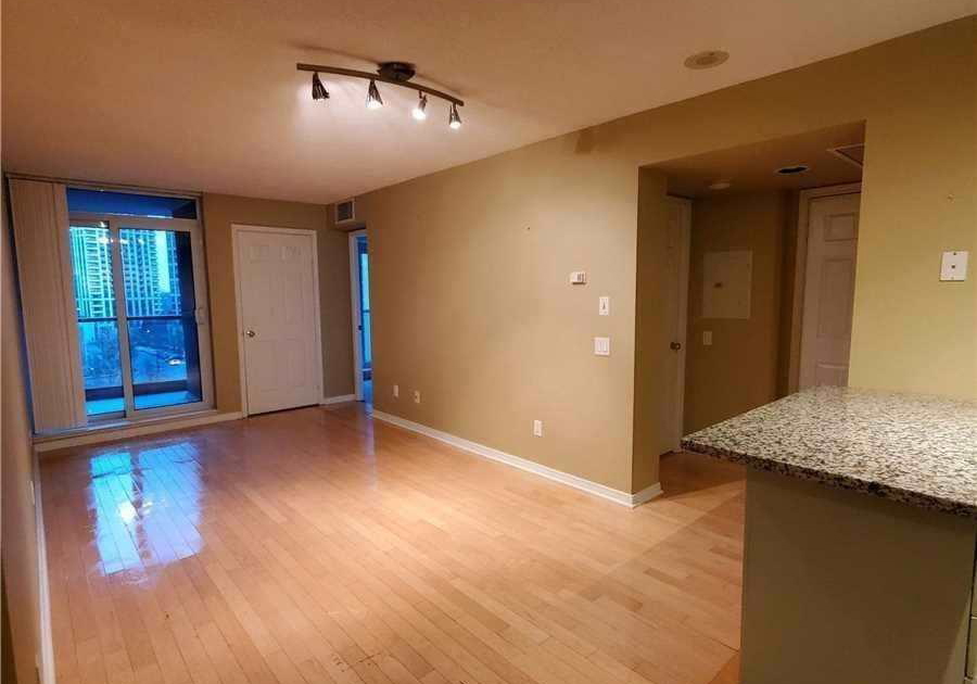 30-harrison-garden-boulevard-toronto-north-york-ontario-c13514440