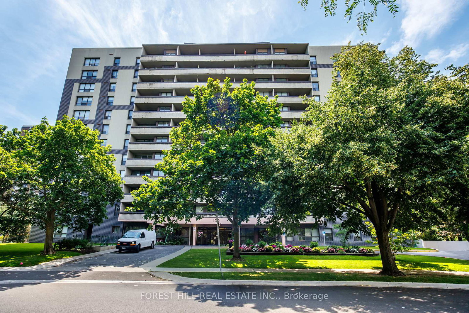 100-canyon-avenue-toronto-toronto-ontario-c13514600