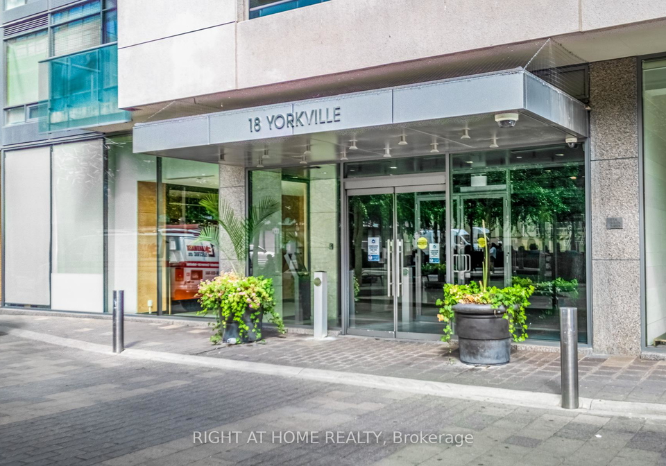 18-yorkville-avenue-toronto-toronto-ontario-c13514958