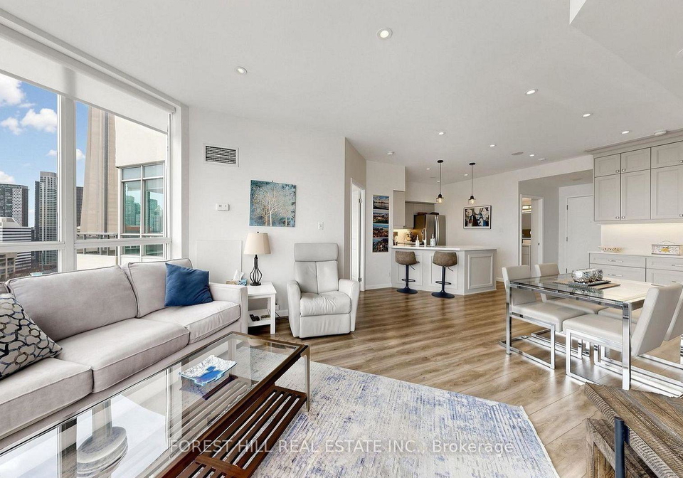 230-queens-quay-w-toronto-toronto-ontario-c13515562