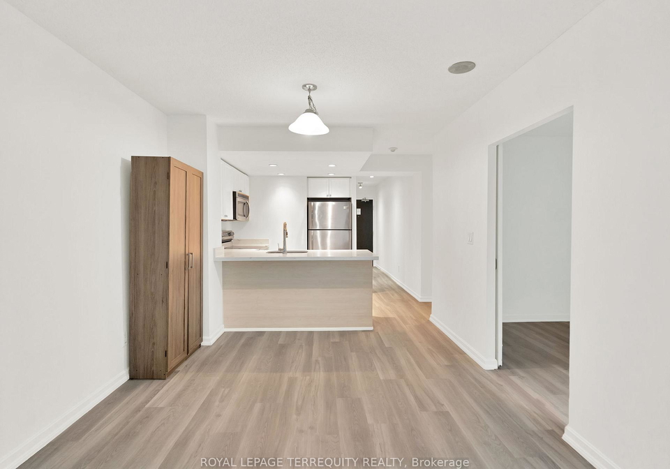 8-park-road-toronto-toronto-ontario-c13515646