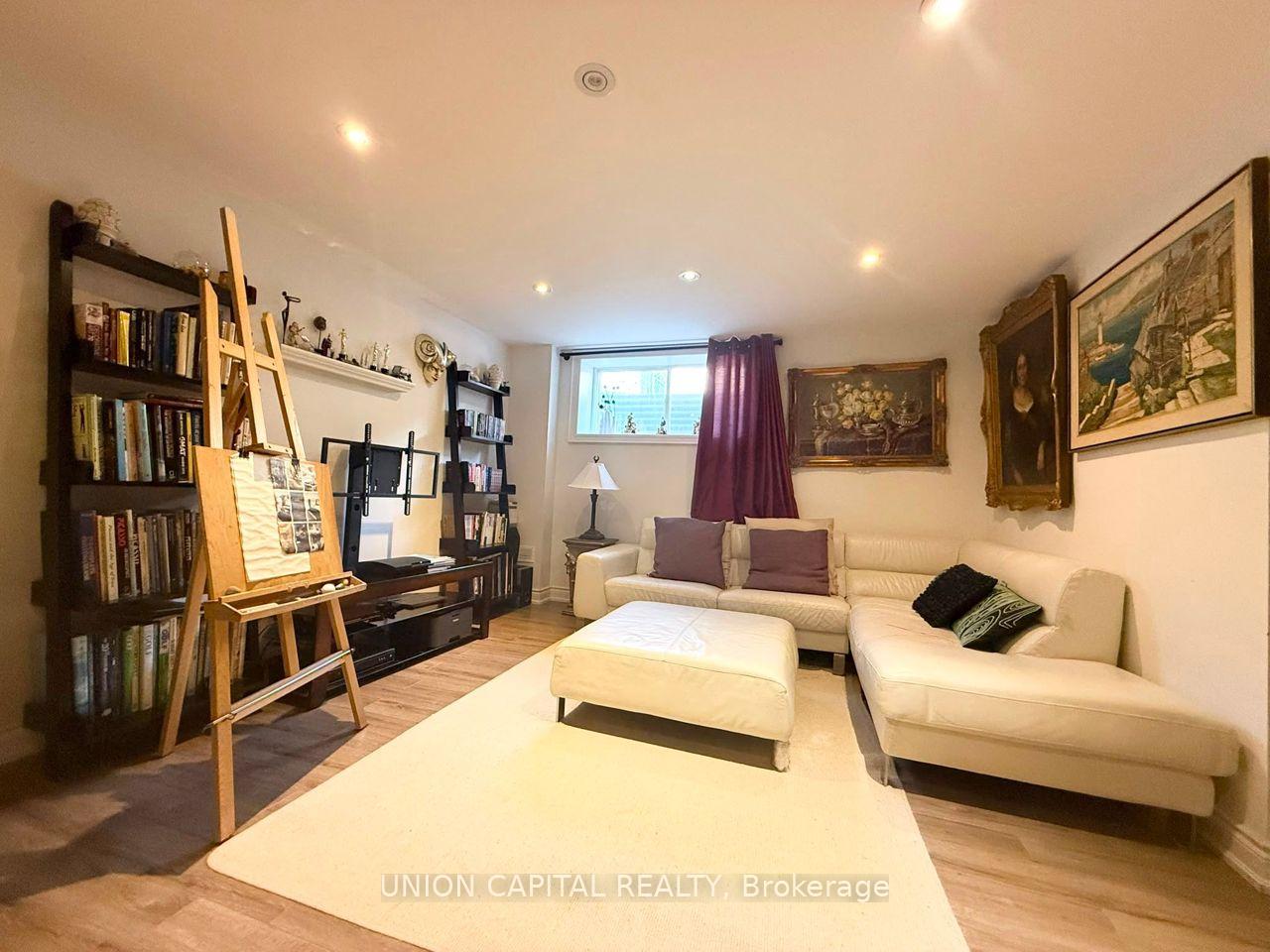 39-shamokin-drive-toronto-north-york-ontario-c13516104
