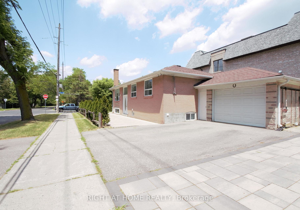 263-patricia-avenue-toronto-toronto-ontario-c13516822