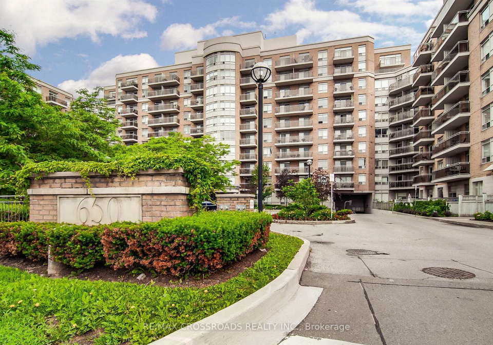 650-lawrence-avenue-w-toronto-toronto-ontario-c13516878