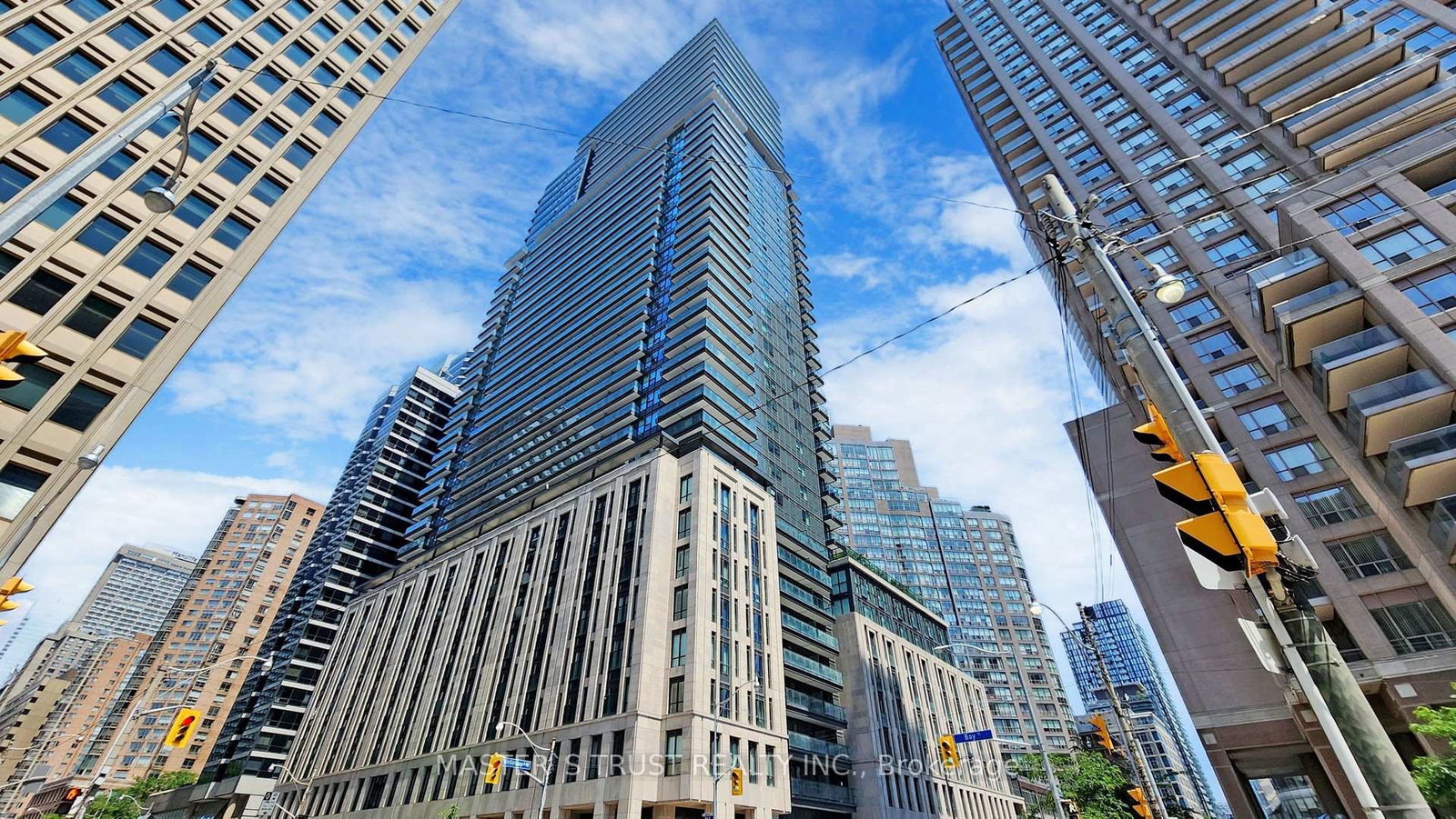 955-bay-street-toronto-toronto-ontario-c13516926