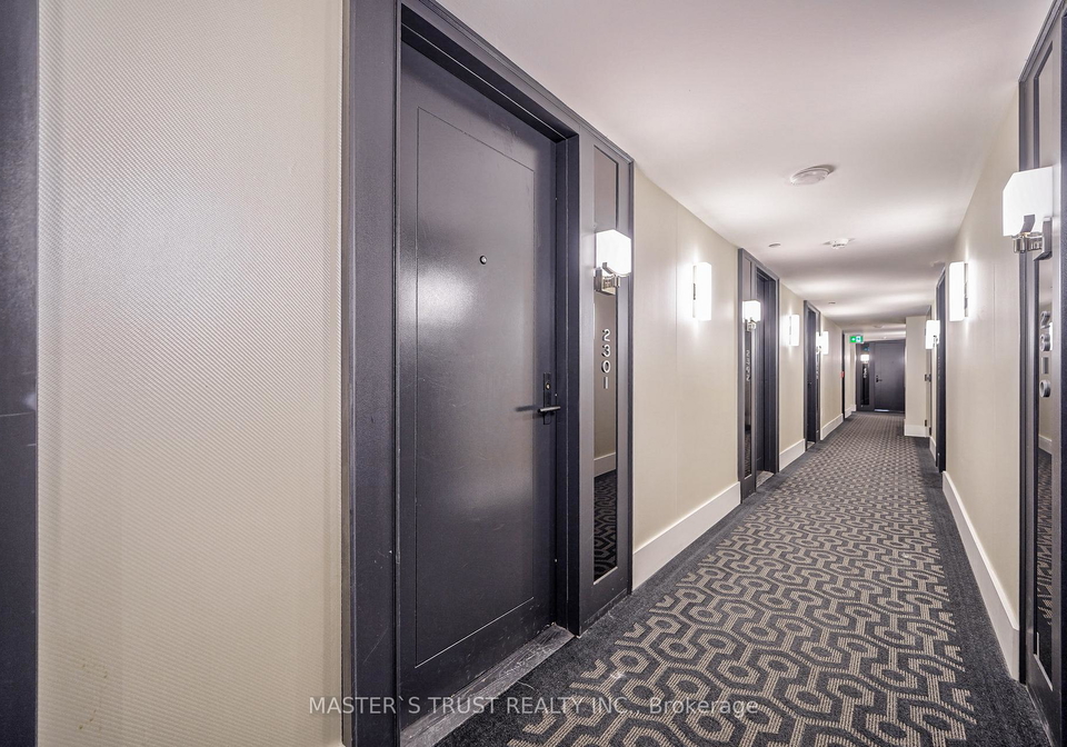 955-bay-street-toronto-toronto-ontario-c13516926