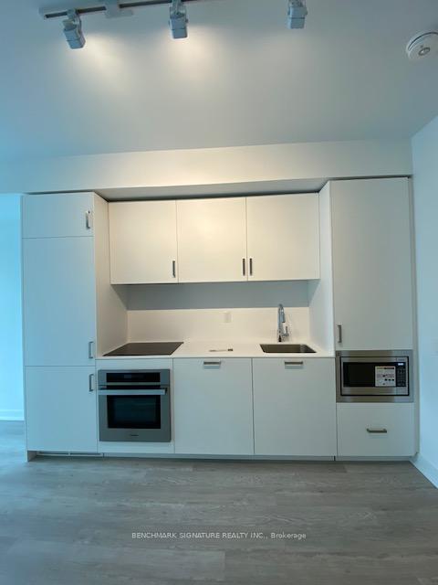 88-queen-street-e-toronto-toronto-ontario-c13516946