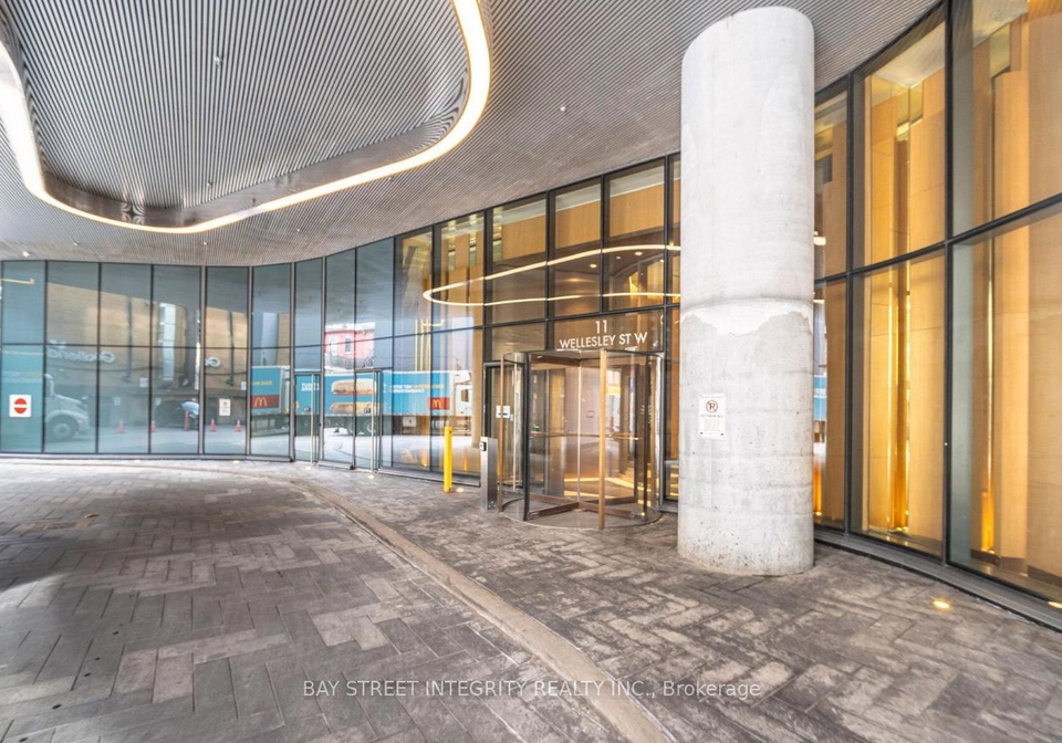 11-wellesley-street-w-toronto-toronto-ontario-c13516984