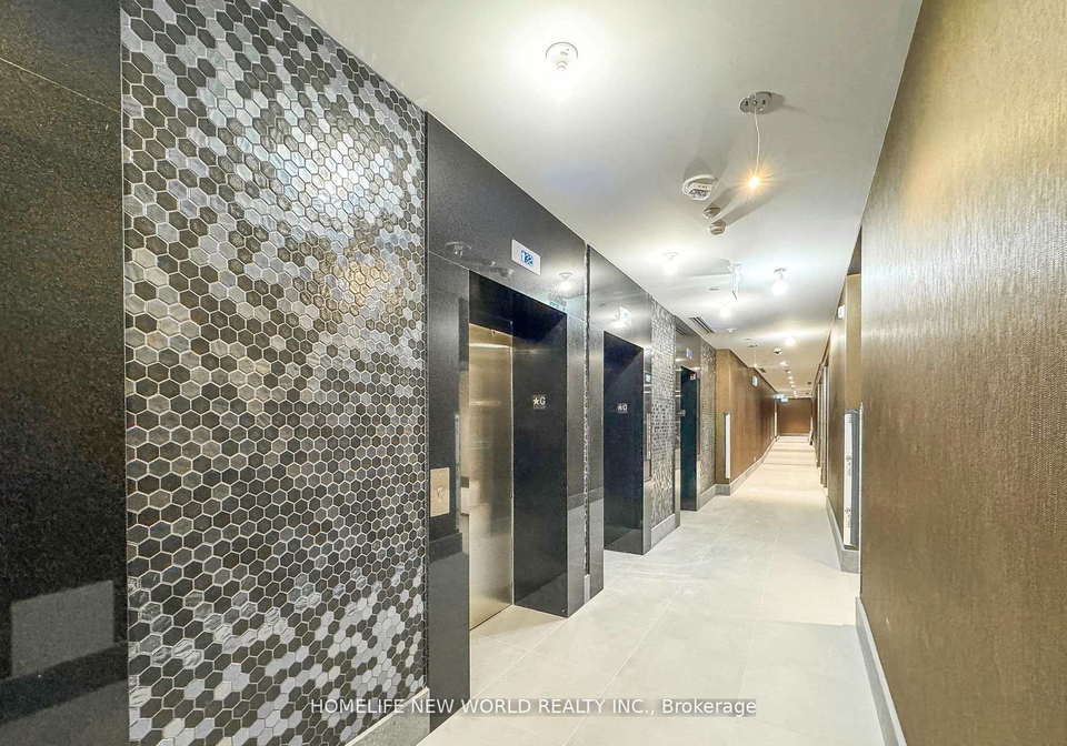 8-widmer-street-toronto-toronto-ontario-c13517028