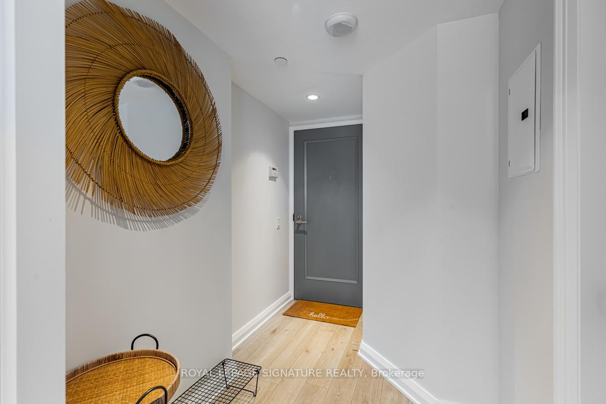 155-yorkville-avenue-toronto-toronto-ontario-c13517552