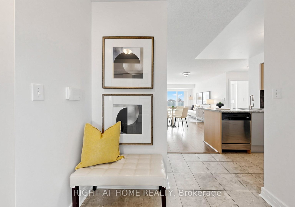 18-harrison-garden-boulevard-toronto-north-york-ontario-c13517704