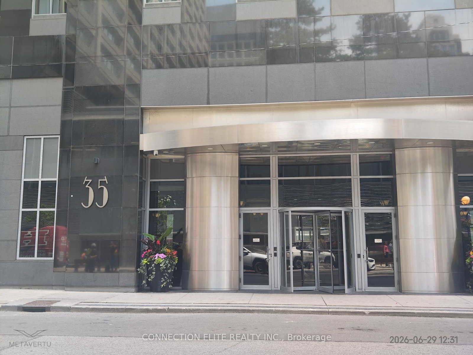 35-balmuto-street-toronto-toronto-ontario-c13517748