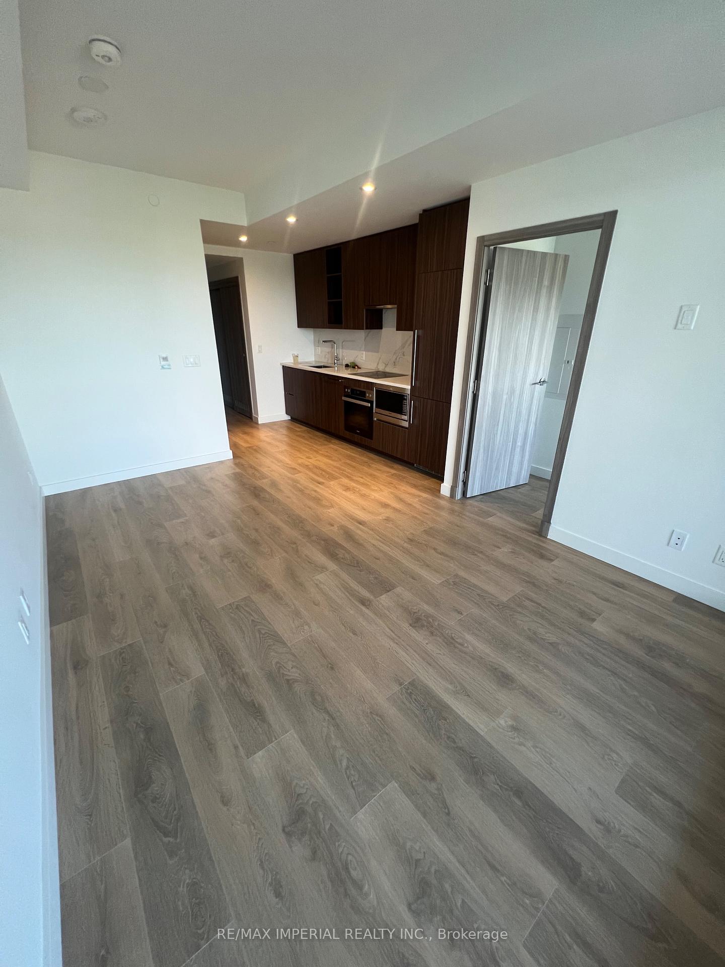 25-mcmahon-drive-e-toronto-north-york-ontario-c13517790