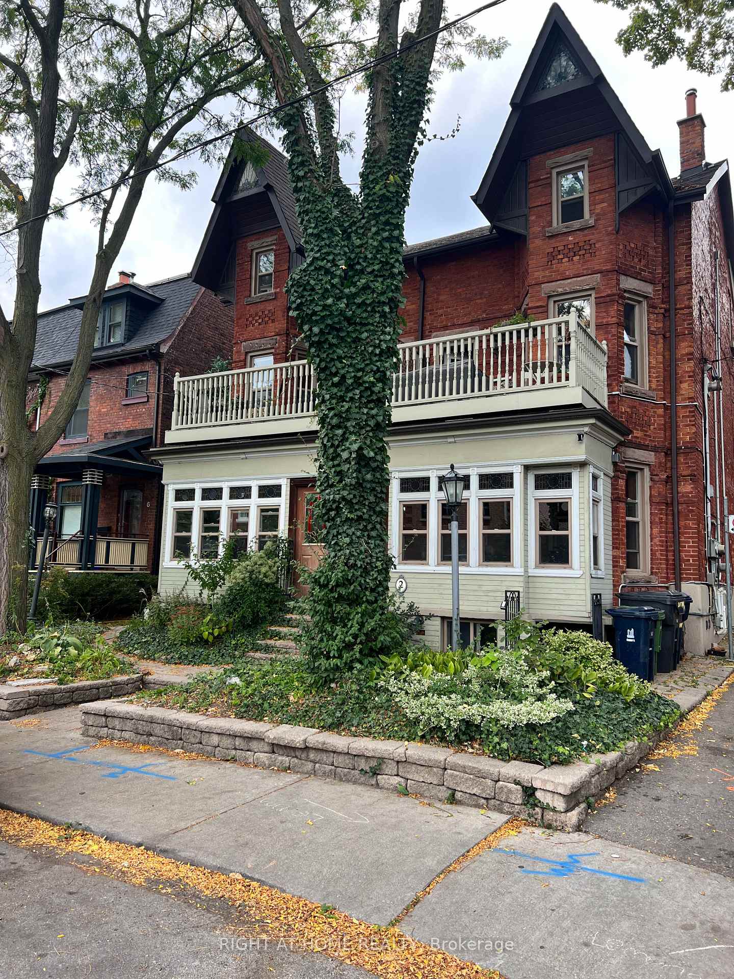 2-afton-avenue-toronto-toronto-ontario-c13518342