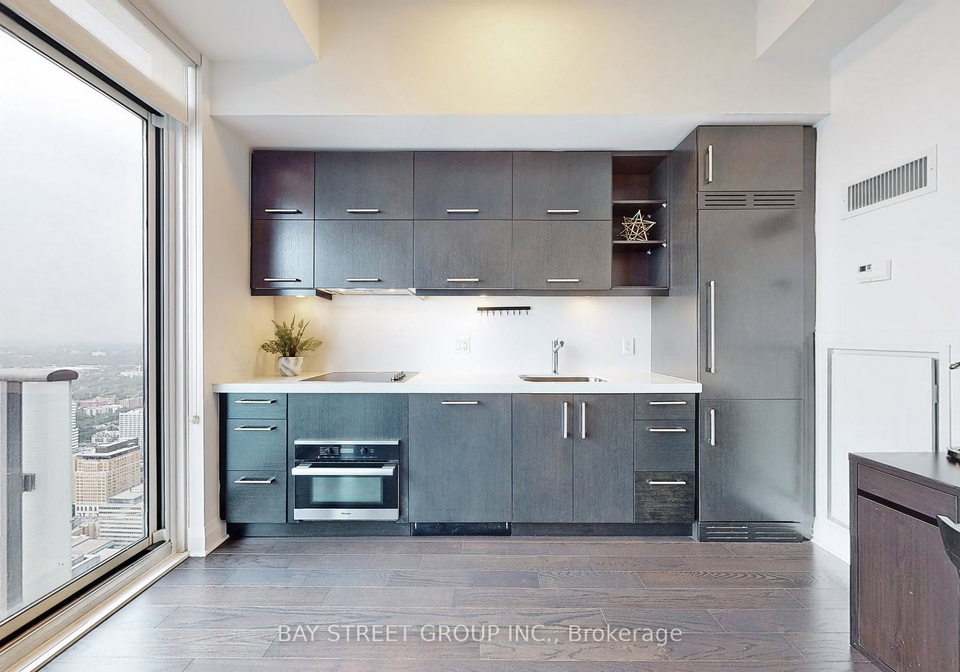 1080-bay-street-toronto-toronto-ontario-c13518434