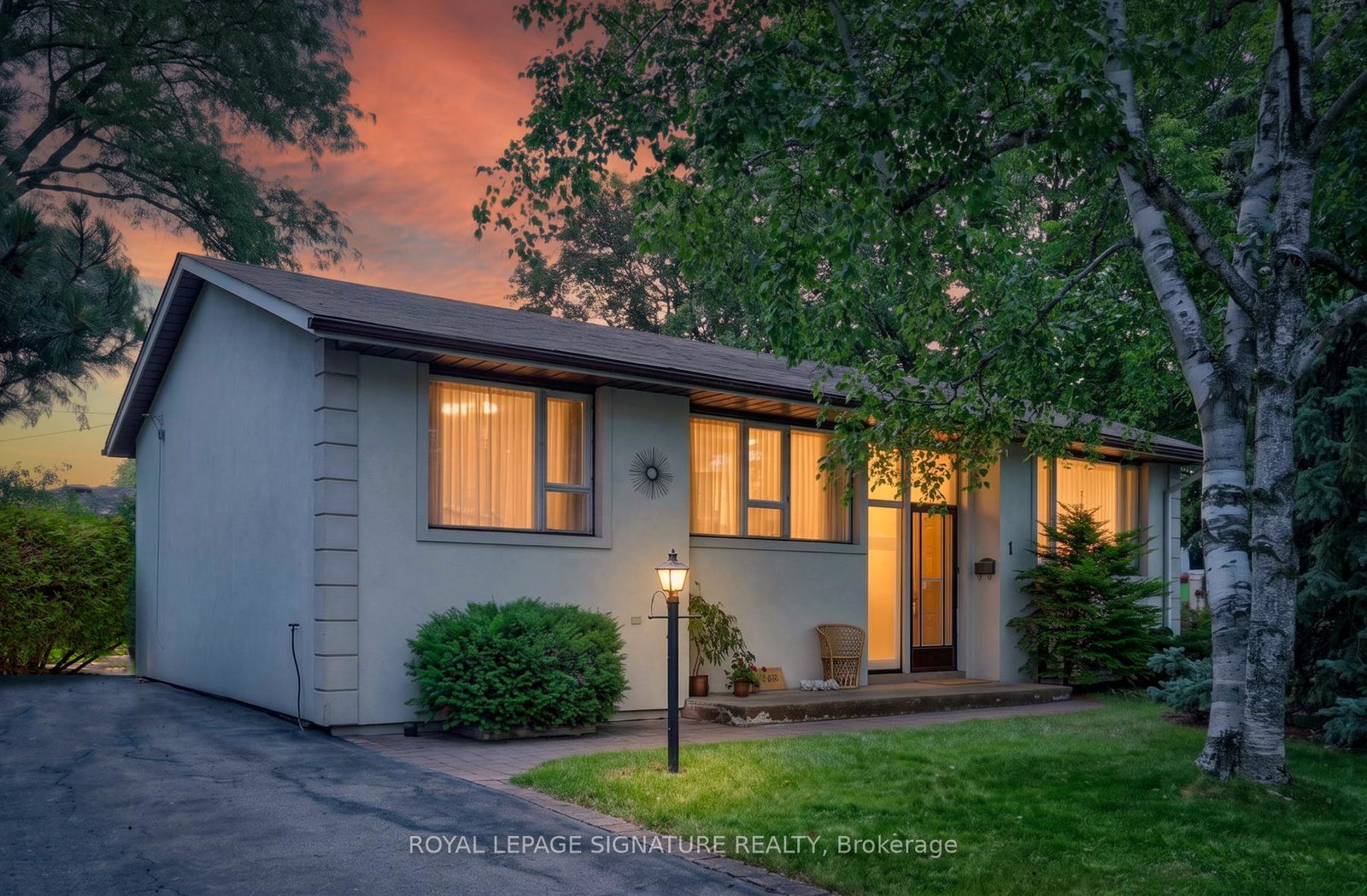 1-tanburn-place-toronto-north-york-ontario-c13520136