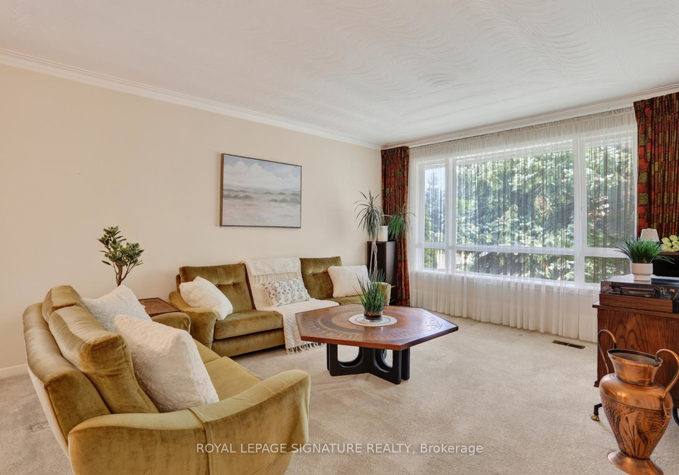 1-tanburn-place-toronto-north-york-ontario-c13520136
