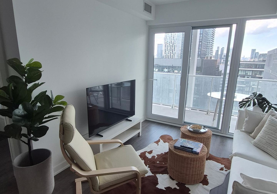 88-queen-street-e-toronto-toronto-ontario-c13520544