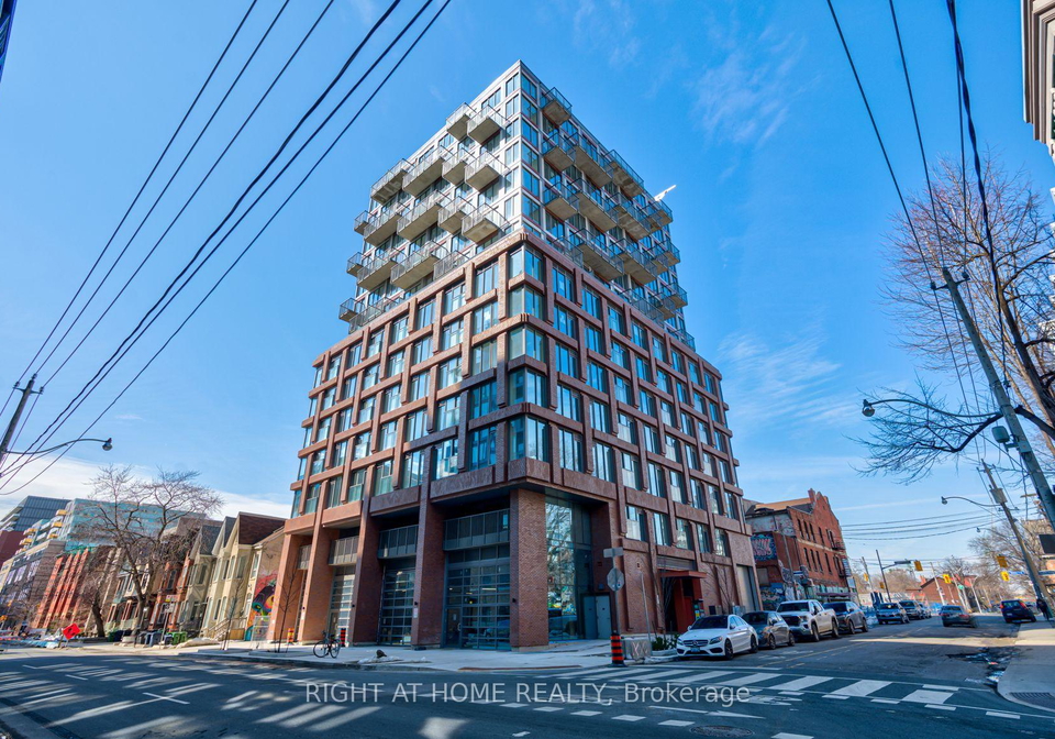2-augusta-avenue-toronto-toronto-ontario-c13520690