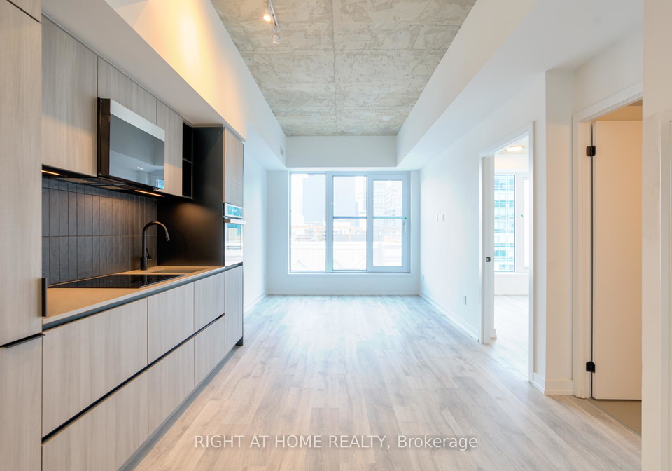 2-augusta-avenue-toronto-toronto-ontario-c13520690