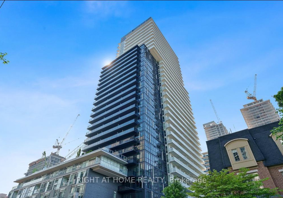 101-erskine-avenue-toronto-toronto-ontario-c13520854